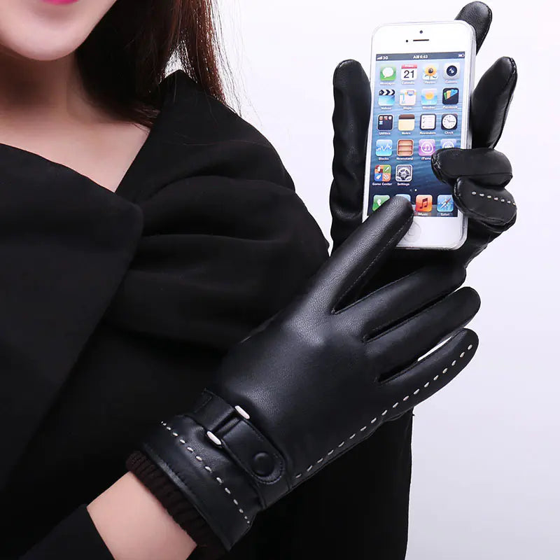 Touchscreen Leather Gloves with Fleece Lining - Warmth &amp; Winter Elegance
