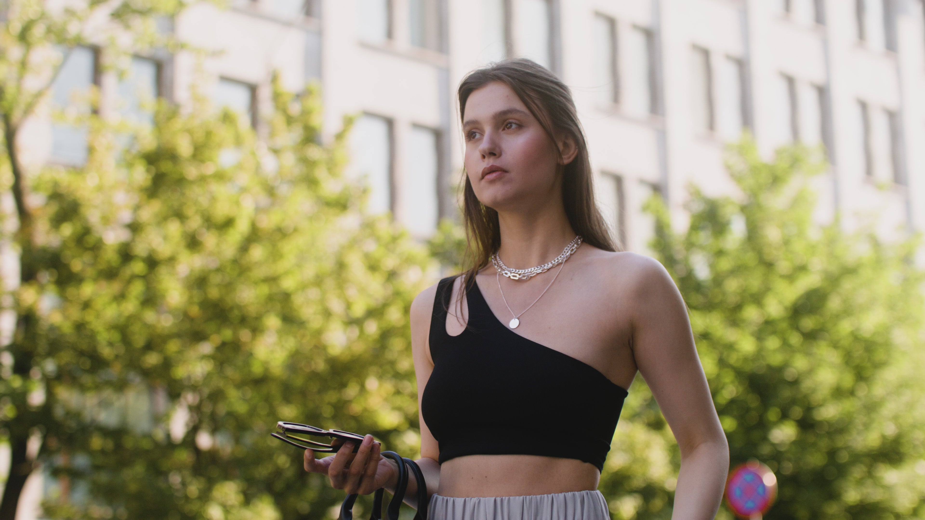 Load video: &lt;p&gt; I thought all bras were uncomfortable &lt;strong&gt;until I tried this one!&lt;/strong&gt; Now I wear it from &lt;strong&gt;morning to night&lt;/strong&gt; without even thinking about it - it&#39;s changed the way I dress&lt;/p&gt;